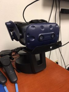 Стойка для VR очков с органайзером для кабеля BUENTEK для HTC Vive, PS VR и Oculus Rift